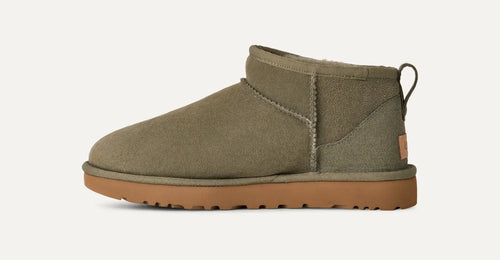 Gheata UGG Classic Ultra Mini