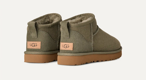 Gheata UGG Classic Ultra Mini