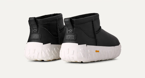 Gheata UGG Cl Ultra Mini Wrap Tech Noir