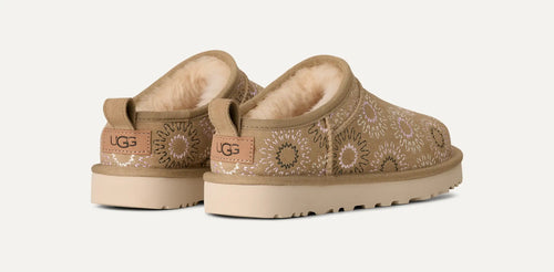 Gheata UGG Classic Micro Sun Stitch
