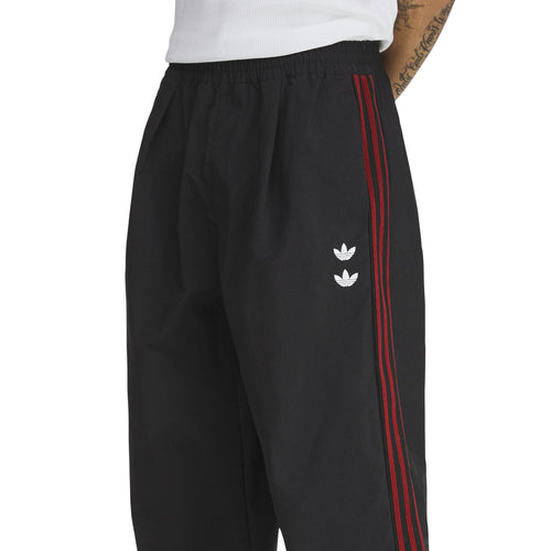 Pantaloni sport Y-3 Chavarria Woven