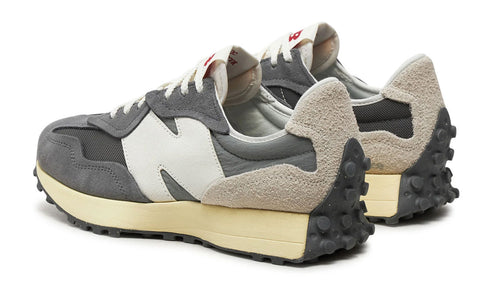Sneakers New Balance 327 - Footwear Classics
