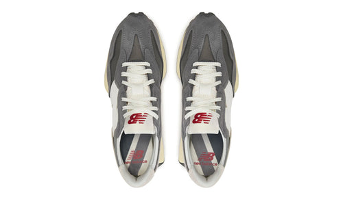 Sneakers New Balance 327 - Footwear Classics