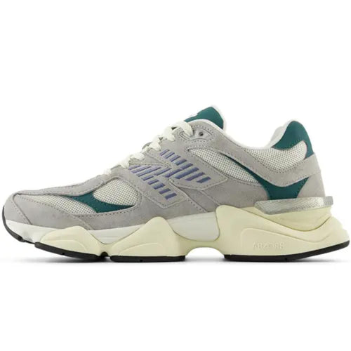 Sneakers New Balance 9060 - Footwear Classics Verde