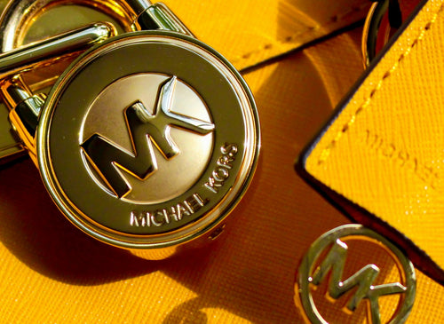 Motive pentru care gentile Michael Kors sunt atat de populare