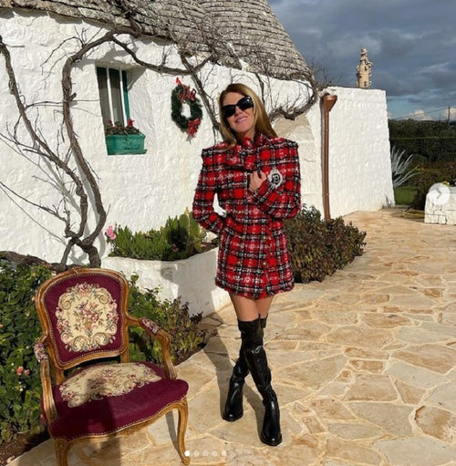 Trendsetter-ul Anna Dello Russo, imbracata elegant