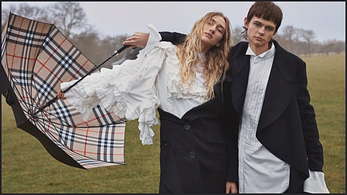 Burberry Femei