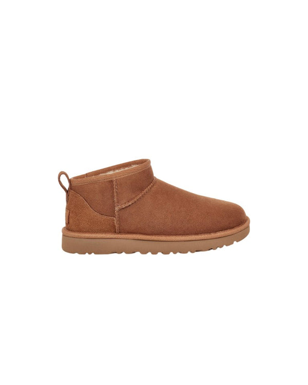 Cizme scurte din piele intoarsa Classic Ultra Mini UGG