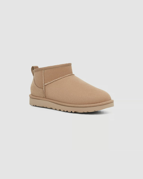 Cizme UGG Classic Ultra Mini