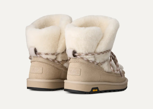 Gheata UGG Classic Tread Fluffed Boot
