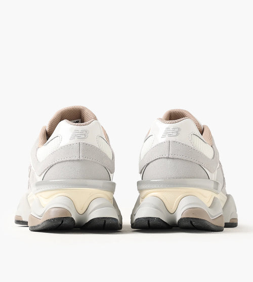 Sneakers New Balance U9060 - Footwear Classics