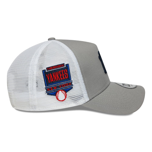 Sapca New Era Mlb Side Patch New York Yankees 9Forty A-Frame Trucker