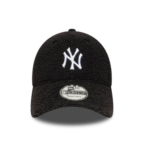 Sapca New Era Winter Borg 9Forty Neyyan Blkwhi