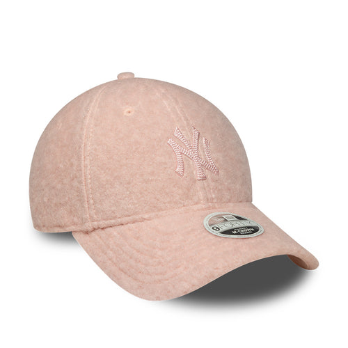 Sapca New Era 9Forty M-Crown Women Winter Borg Ny Yankees Reglabila