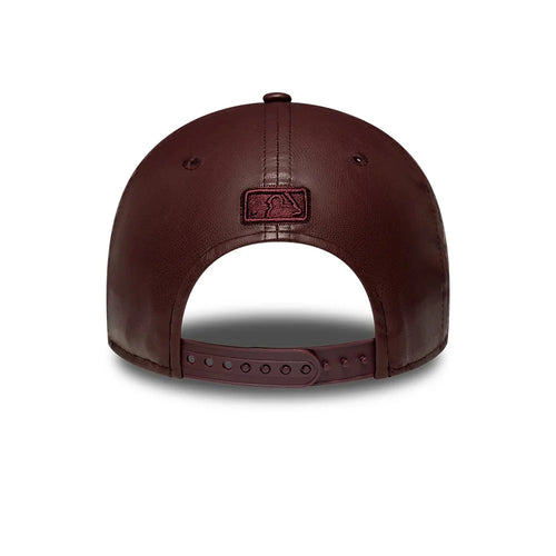 Sapca New Era New York Yankees Mlb Leather 9Forty M-Crown Adjustable