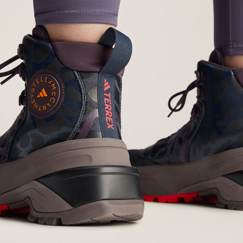 Gheata adidas by Stella McCartney X Terrex Hikin Chaco