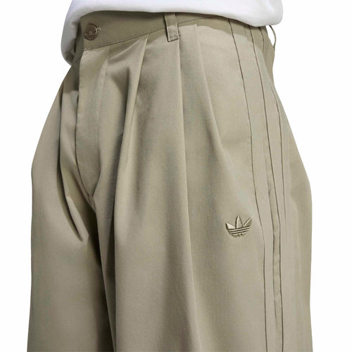 Pantaloni adidas Originals Triple Pleated