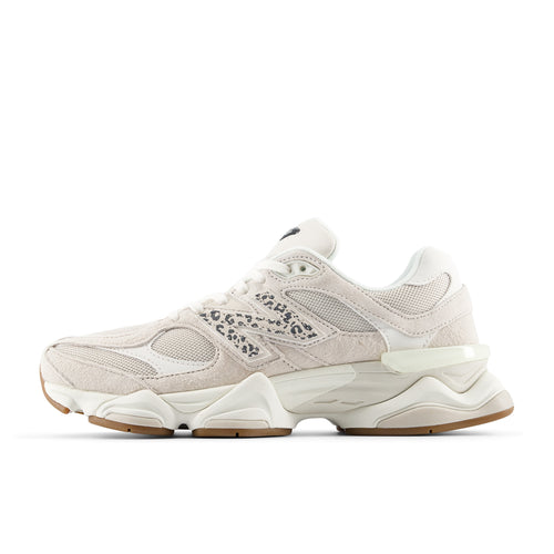 Sneakers New Balance U9060 - Footwear Classics