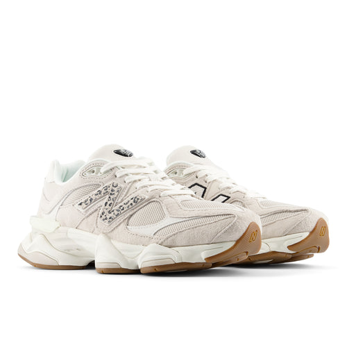 Sneakers New Balance U9060 - Footwear Classics