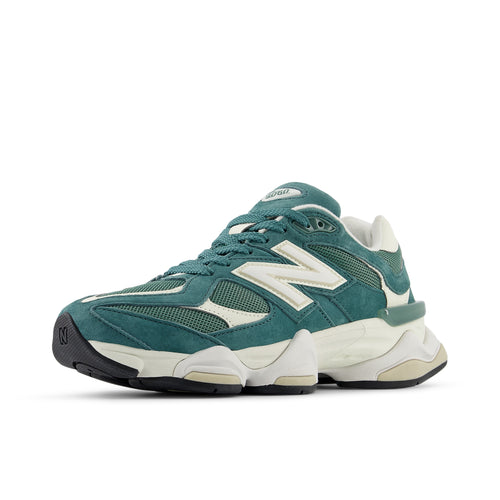 Sneakers New Balance 9060 - Footwear Classics