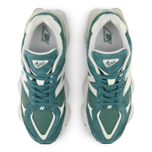 Sneakers New Balance 9060 - Footwear Classics