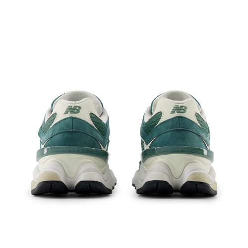 Sneakers New Balance 9060 - Footwear Classics