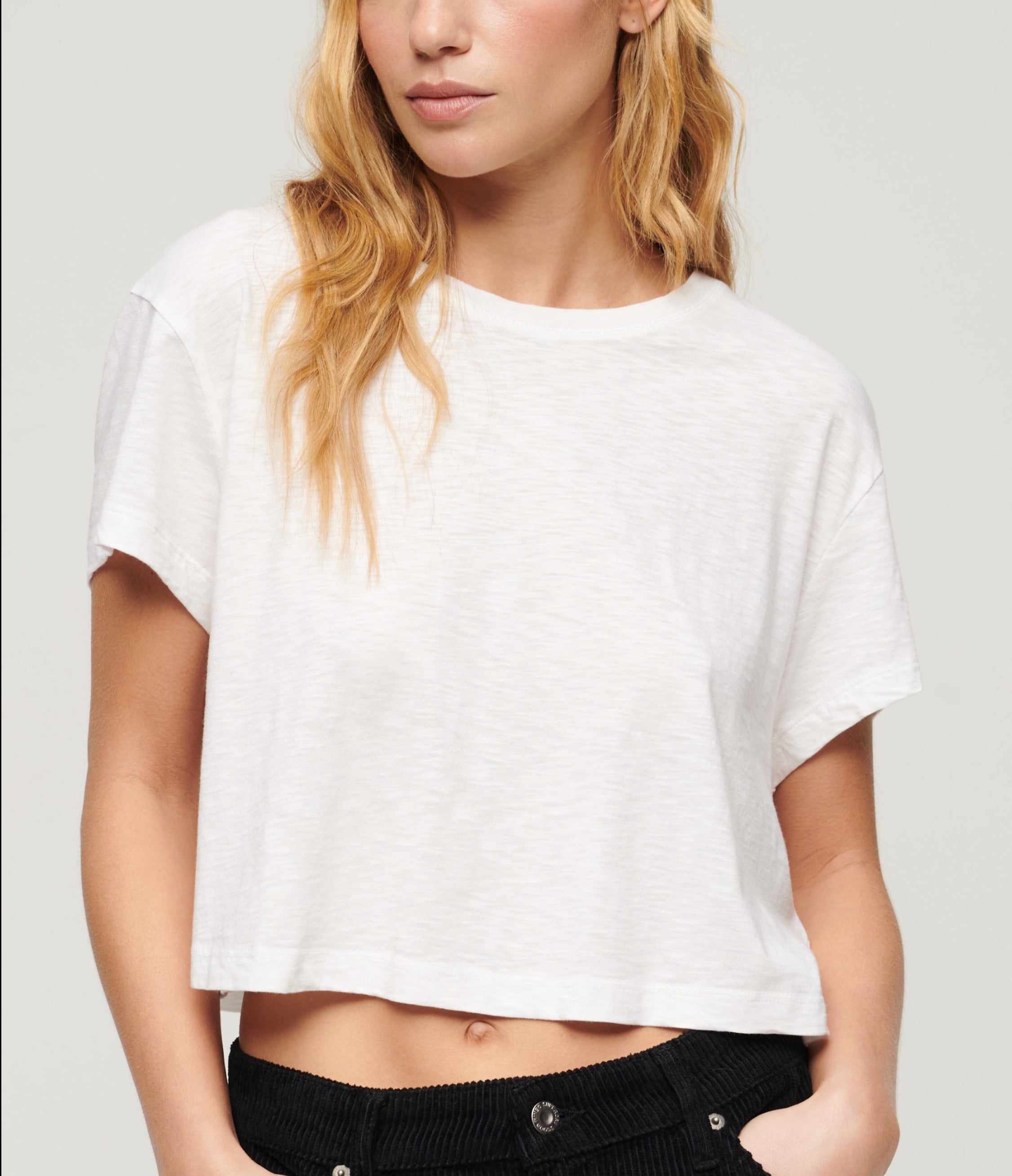 SLOUCHY CROPPED TEE