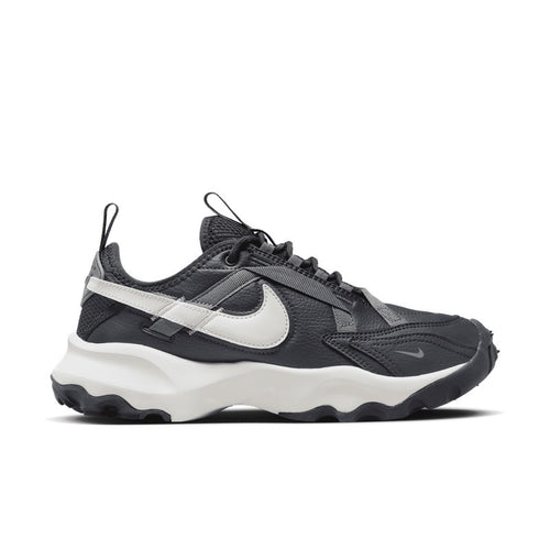 Pantofi sport Nike Tc 7900