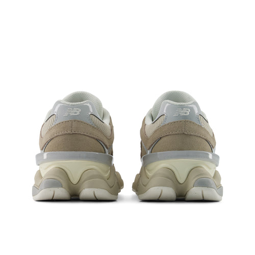 Sneakers New Balance U9060 - Footwear Classics