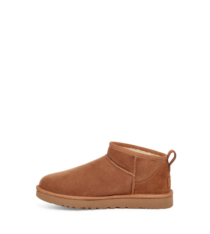 Cizme scurte din piele intoarsa Classic Ultra Mini UGG