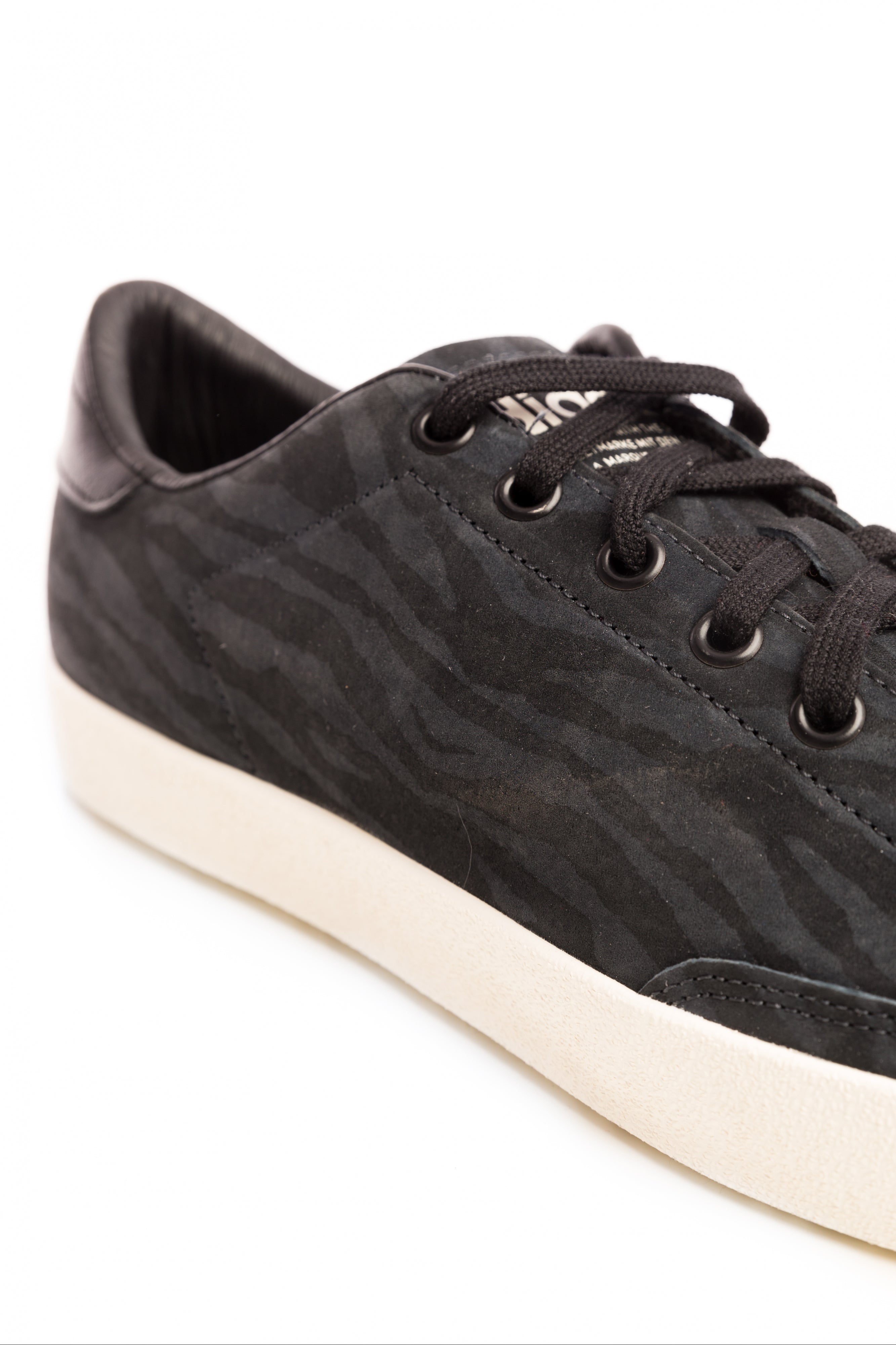 Pantofi sport cu imprimeu zebra adidas Originals (4435579863139)